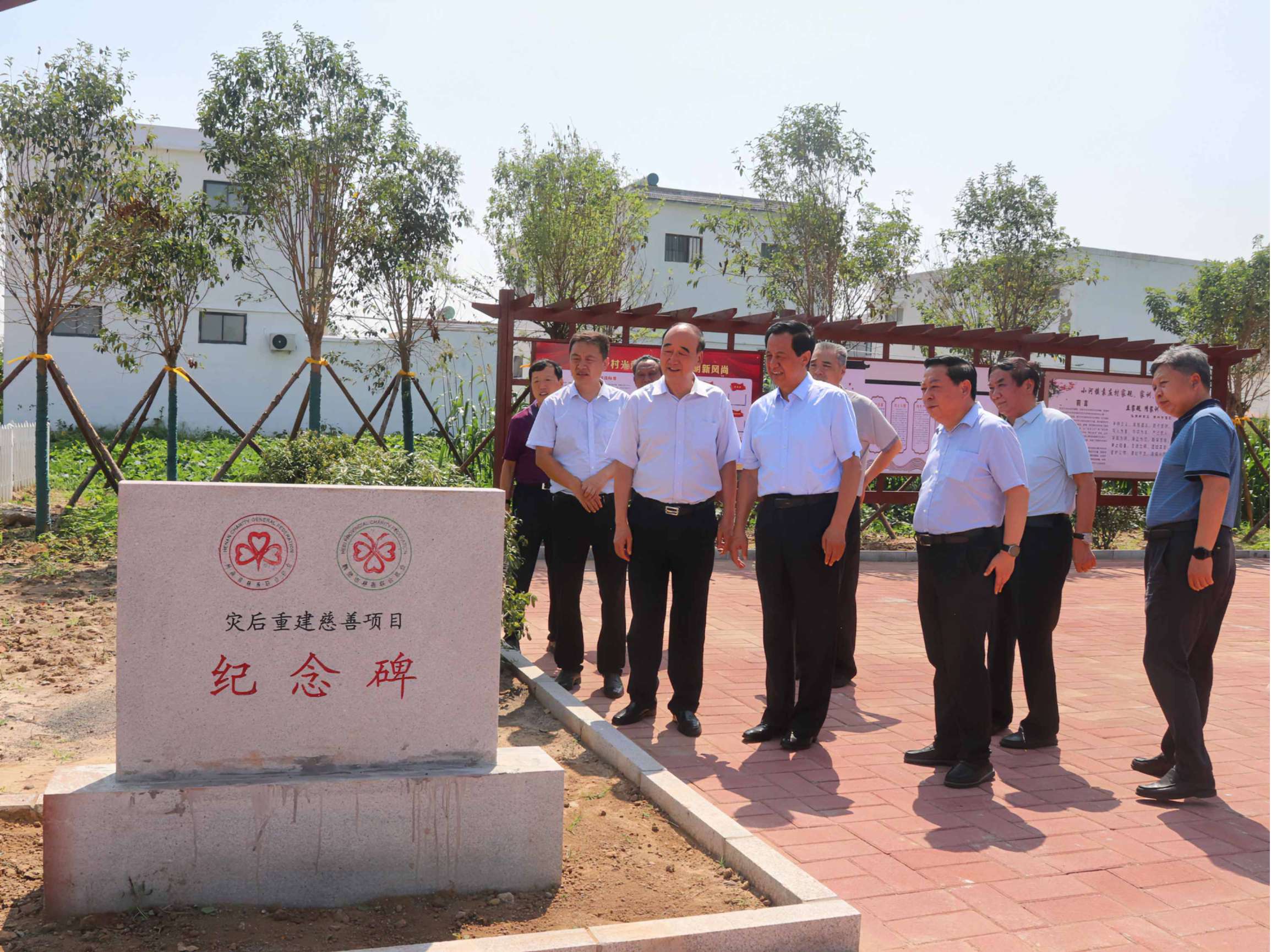 省慈善联合总会会长邓永俭一行莅鹤开展“加强党的建设 推进慈善事业高质量发展”主题调研活动